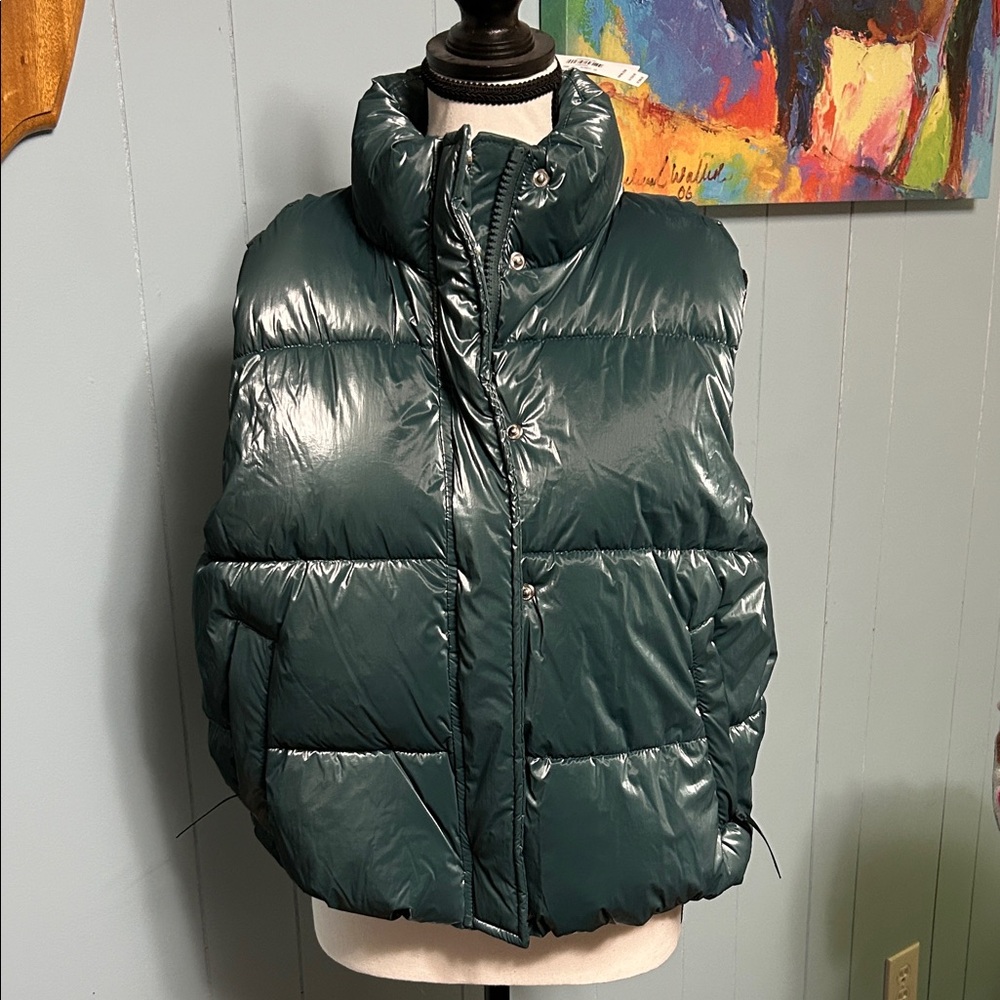 PINK Victoria's Secret Dark Green Puffer Vest